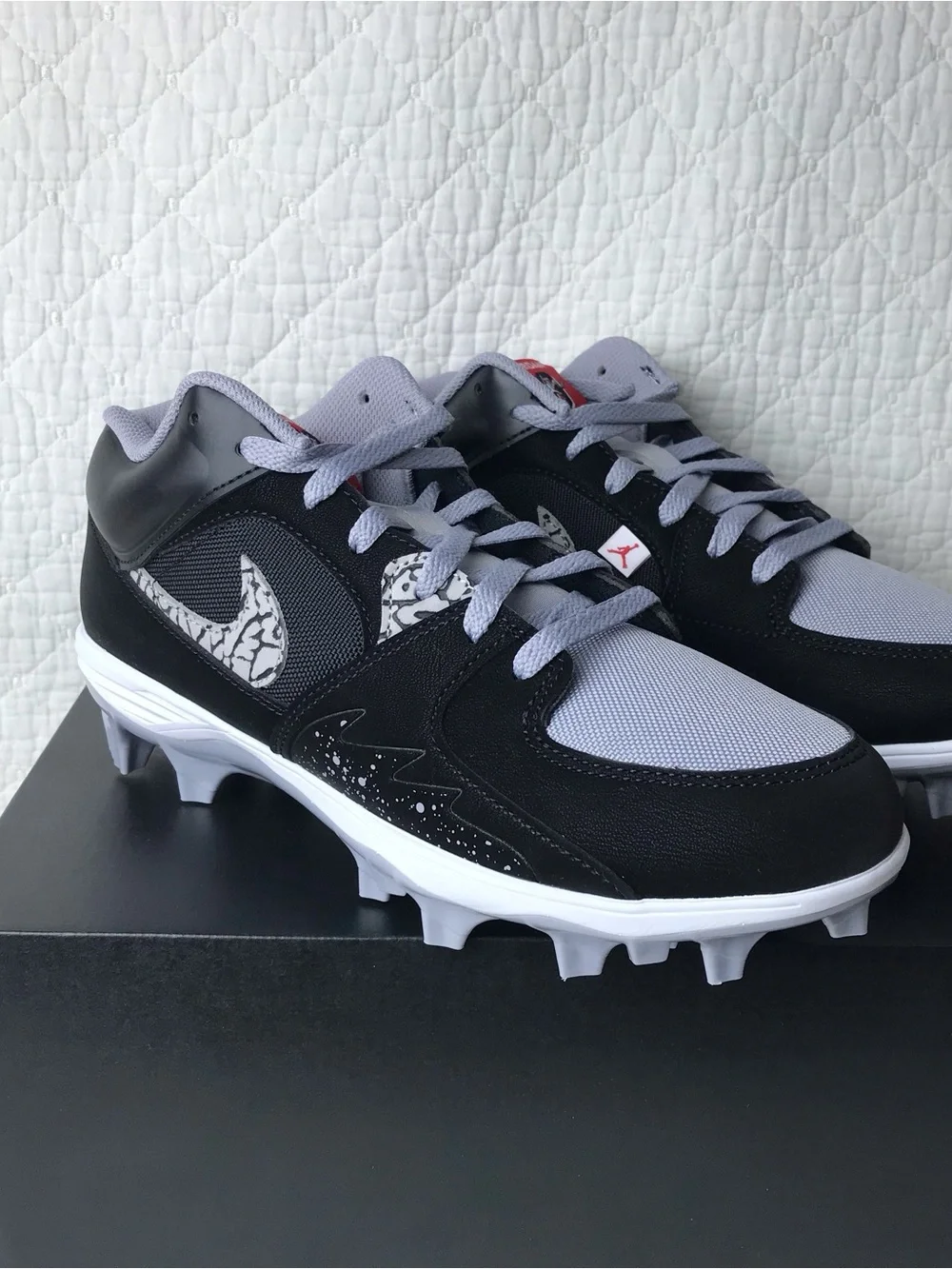 Jordan Stadium 90 Low TD Football Cleats Men’s SZ 8.5 Black Grey HQ0210-060